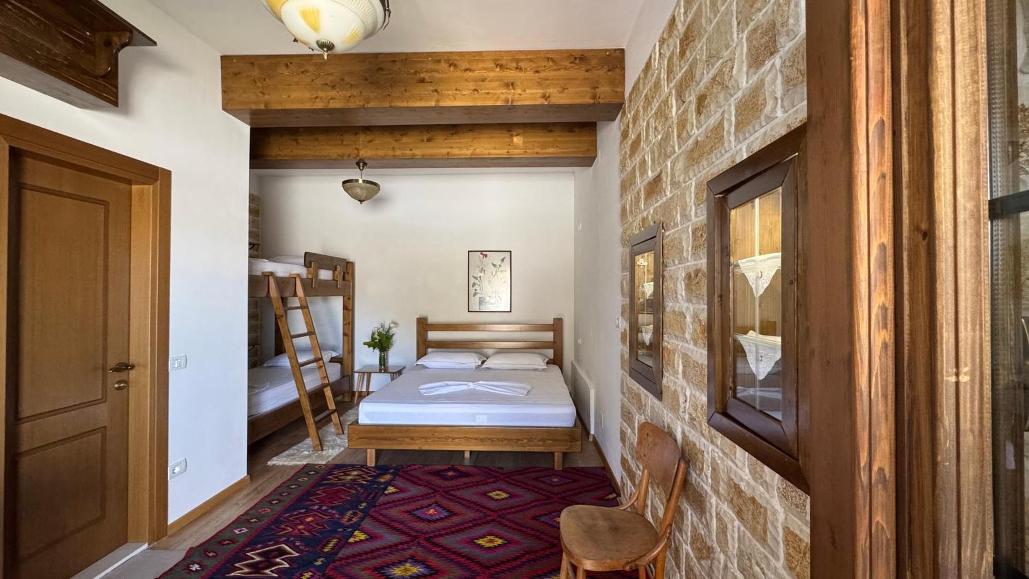 Ana Rest House Hostel Berat Ngoại thất bức ảnh